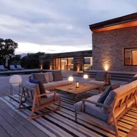 Wooden Horizon - Montagne 18 Pers *